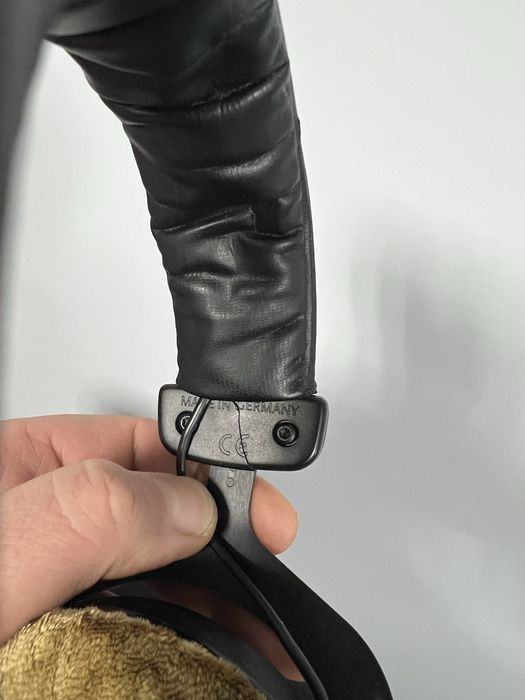 Студійні навушники Beyerdynamic DT 990 PRO LE 250 Om