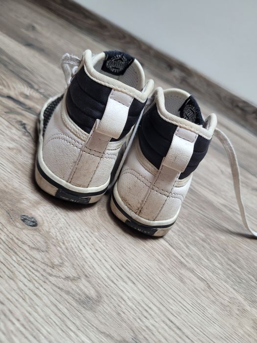 Buty sportowe Adidas roz 24