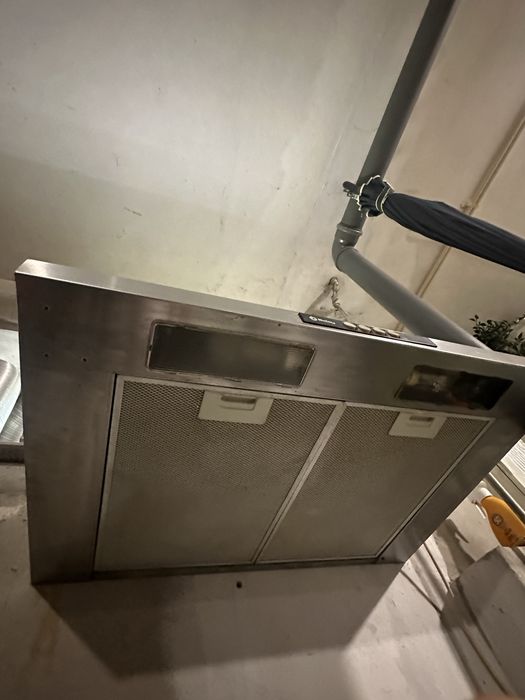 Vendo exaustor teka em bom estado e em funcionamento com excelente tiragem .