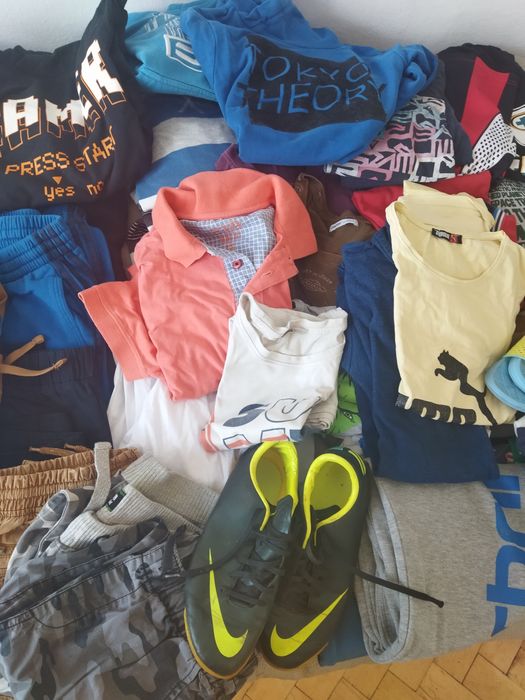 Sprzedam dużą pakę ubrań dla szczupłego chłopca 146/156
