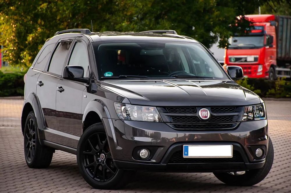 Fiat Freemont Black Code 2.0 Diesel 170km Automat 4x4 Navi Kamera 7Foteli Skóry Full