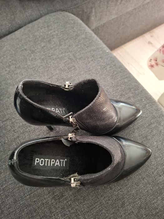 Buty czarne szpilka 36