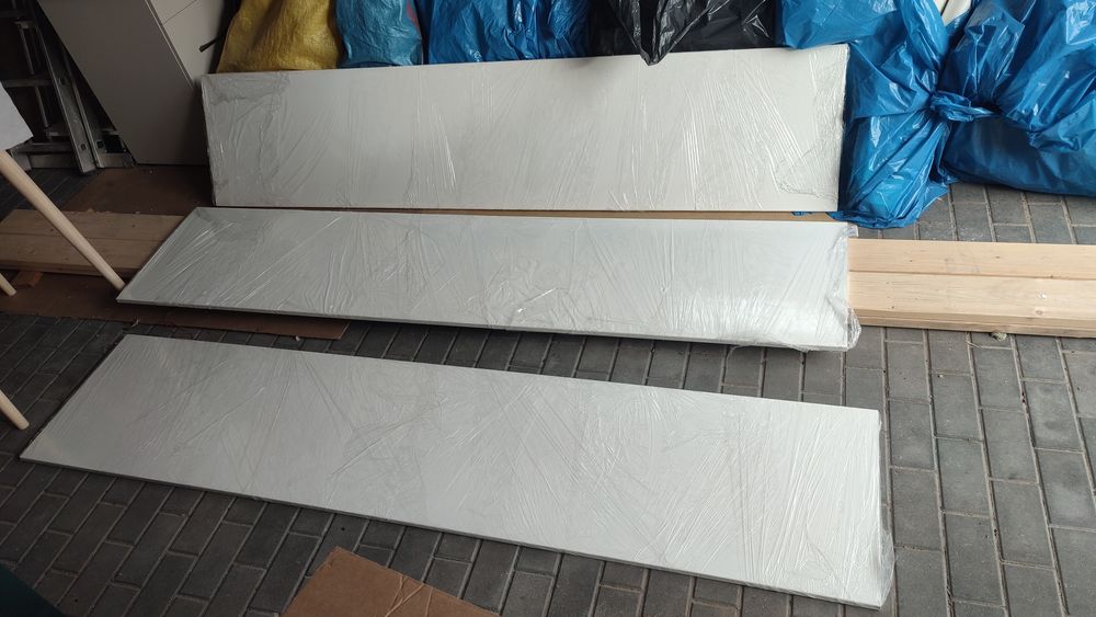 Białe drzwi w połysku do szafy Ikea Pax 236cm