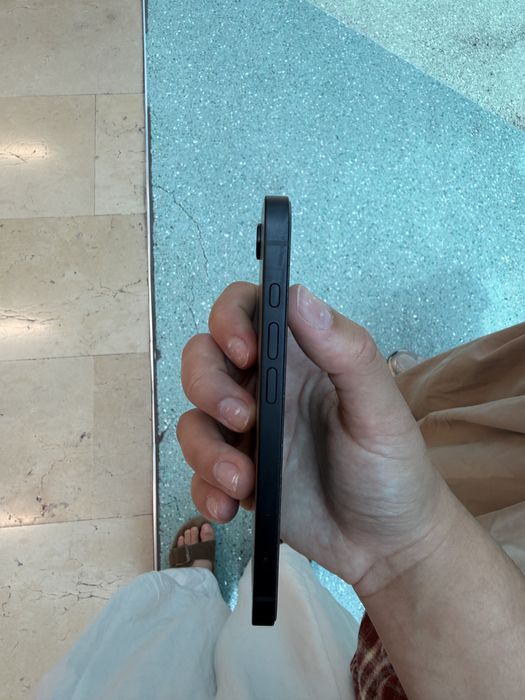Iphone 16e como novo preto 128gb