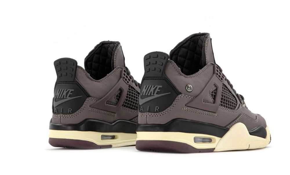 Женские кроссовки Nike Air Jordan 4 Retro "Chocolate" 36-40