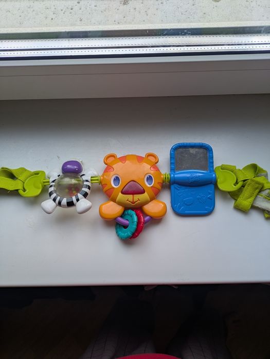 Розтяжка/ Іграшка на автокрісло Bright Starts