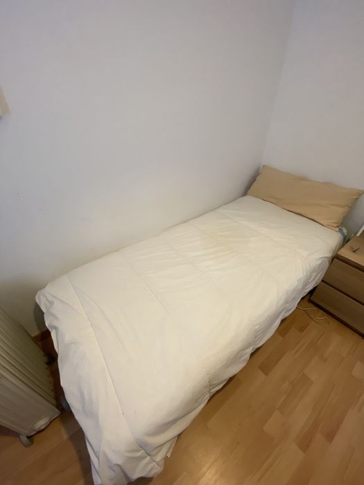 Cama individual (colchao e estrado)