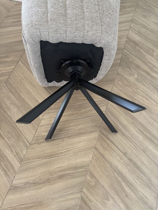 Krzeslo / fotel nowe
