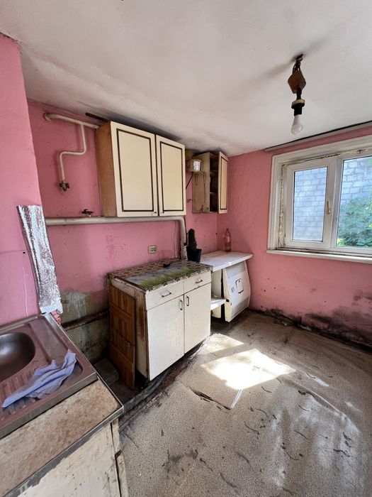 Продам БУДИНОК, Широкий ФАСАД, 2 ГАРАЖА, 6 соток землі  55000$