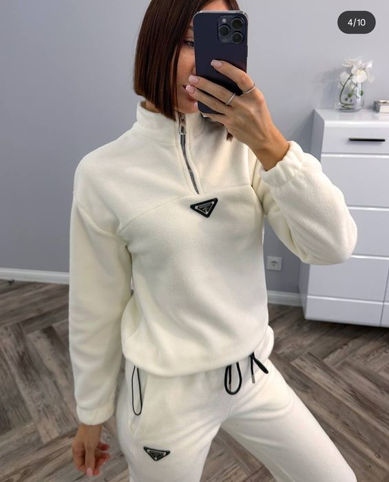 Костюм в хорошому стані 48р