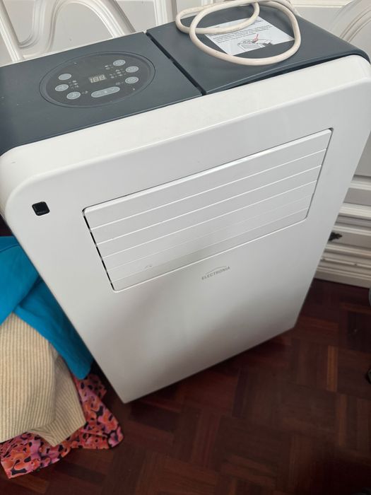 Ac electronia em muito bom estado