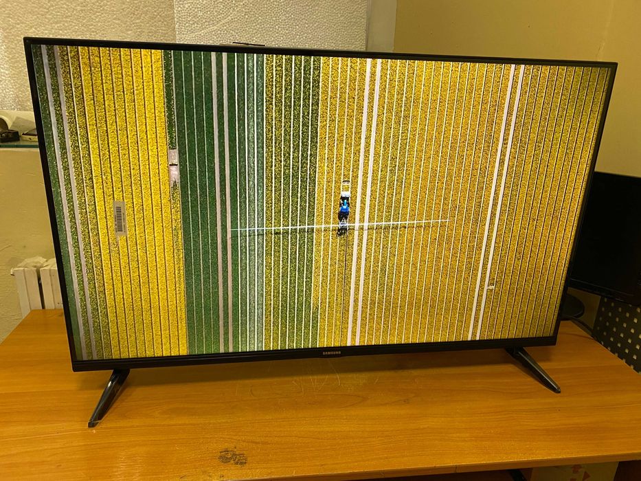 QLED телевизоры Samsung 4K SmartTV 60' ГОЛОСОВОЙ пульт 2/16GB Корея