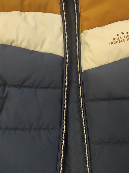 Жилетка C&A на хлопчика 86 розміру