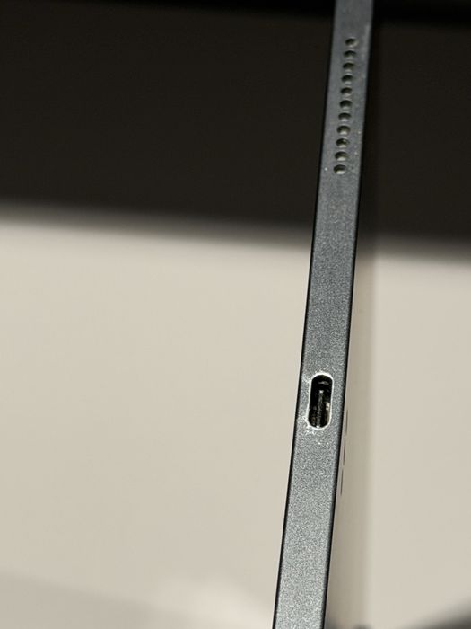 Apple iPad Pro 12.9″ (5th Generation) 256GB Wi-Fi, Space Gray