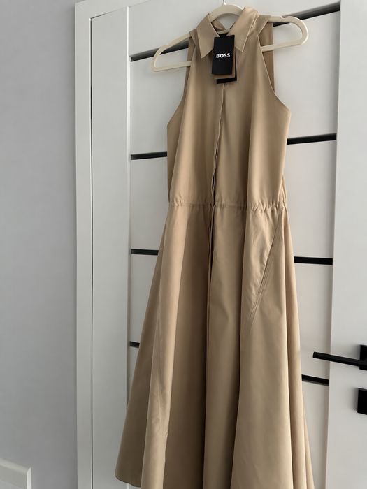 Hugo Boss Sukienka Dimica 34 Nowa z metką beżowa zamiast 1599zl.