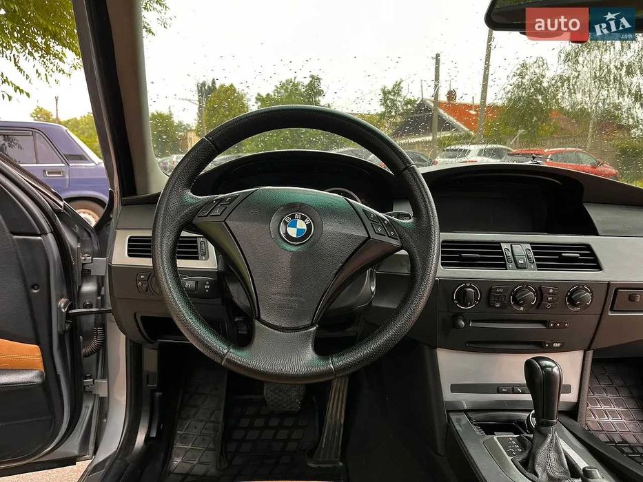 BMW 5 Series 2004