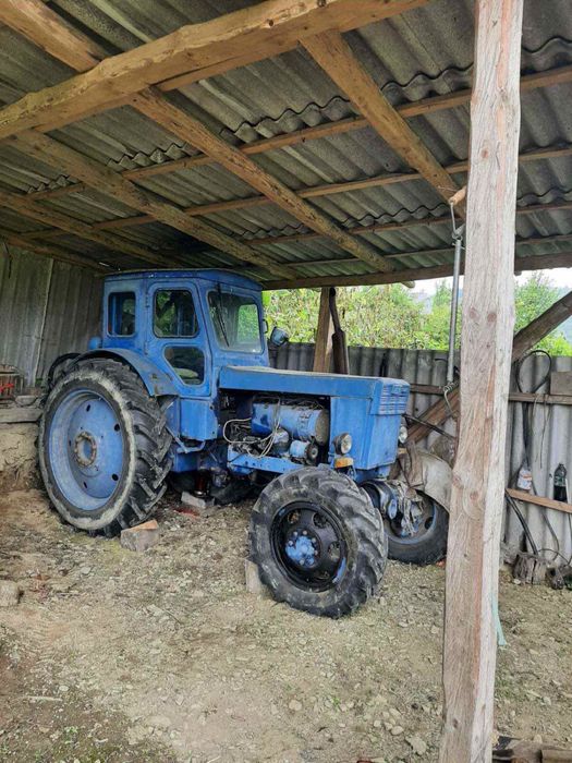 Продам трактор Т 40 АМ