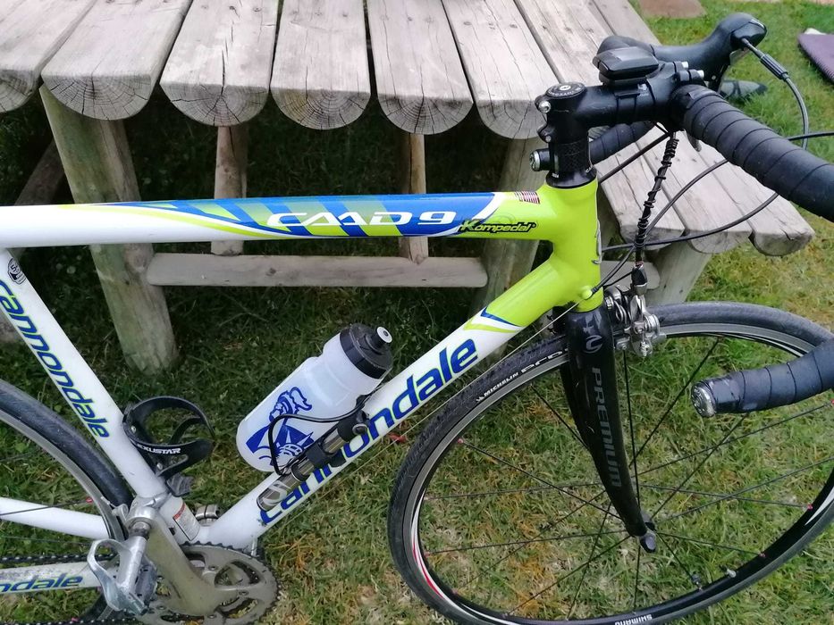 Bicicleta Estrada Cannondale Caad 9