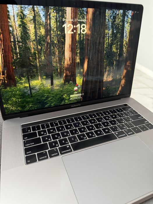 Макбук про, Macbook pro 15 2019. 512gb i7 16gb