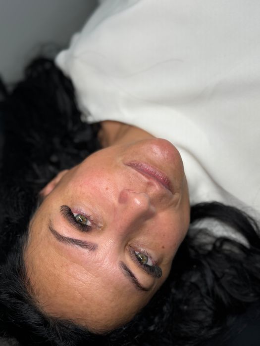 Extensoes de pestanas/cilios