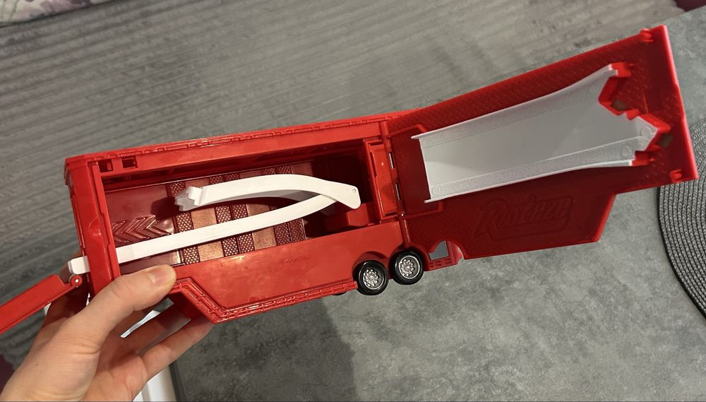 Тачки.Грузовик.Трейлер Мак.Мак.