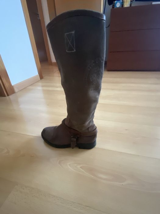 Botas cano alto da Tommy Hilfiger