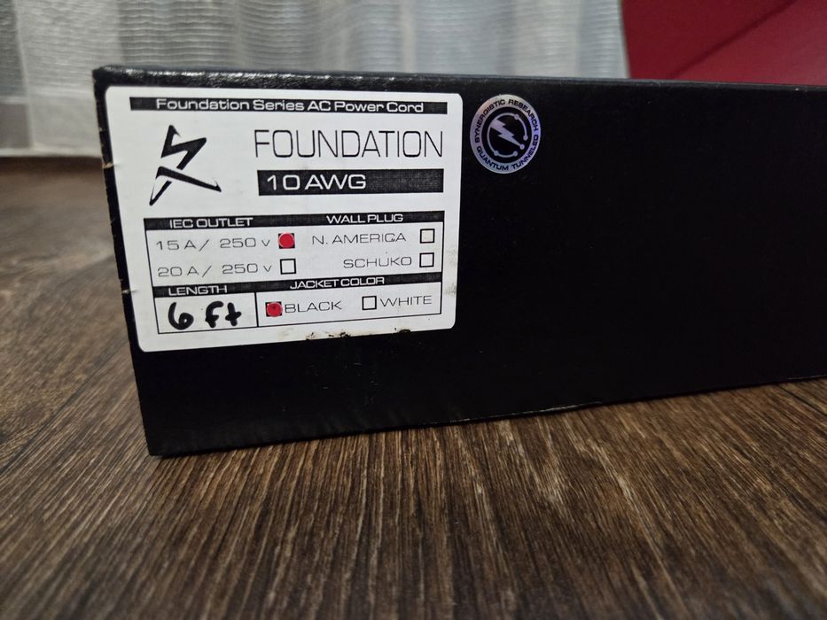 Силовой(сетевой) кабель Synergistic Research Foundation  10AWG High Cu