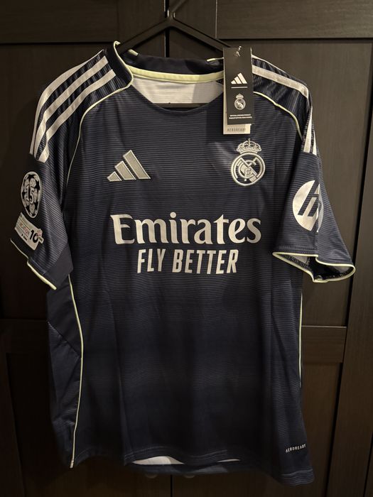 Camisola Alternativa Real Madrid época 25/26 - Mbappé #9