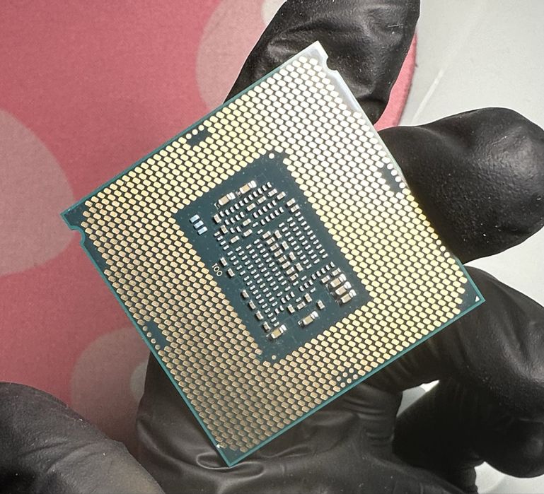 Процессор Intel Core i5-7400