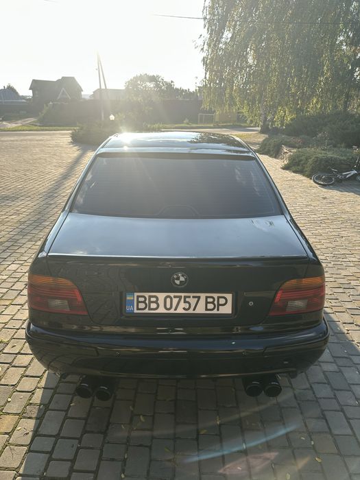 Продам BMW E39 528