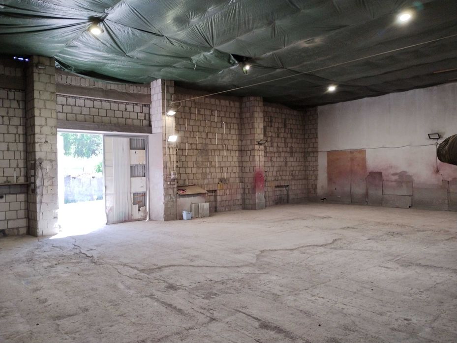 Hala produkcyjno-magazynowa, część o pow. 200m2