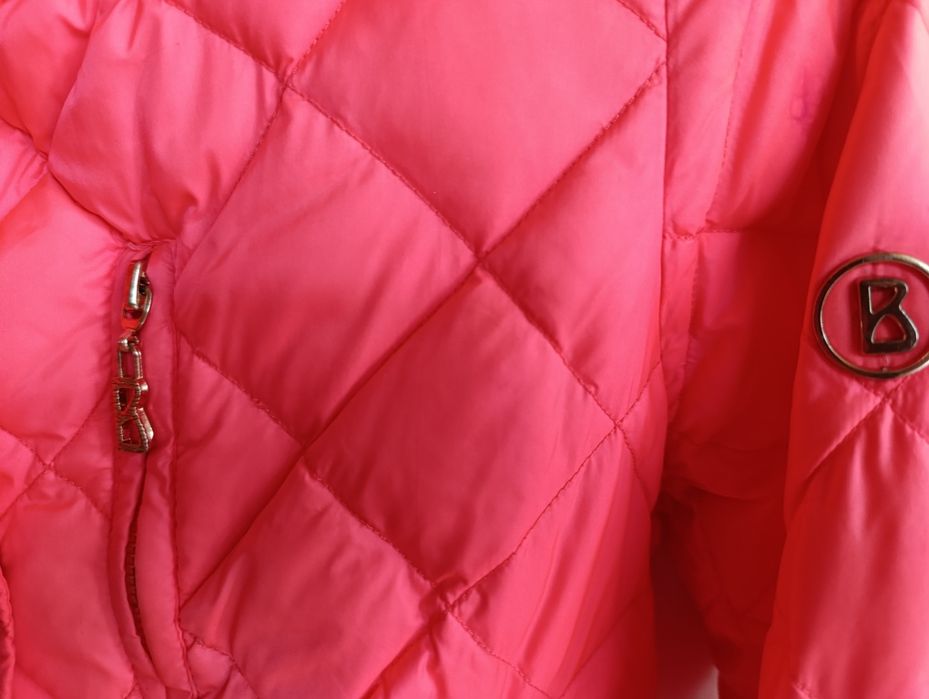 Курточка жіноча Bogner