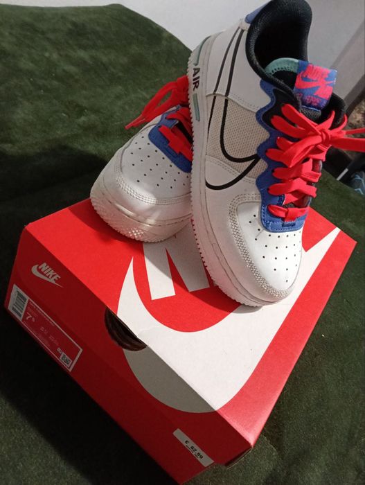 Nike Air Force 1