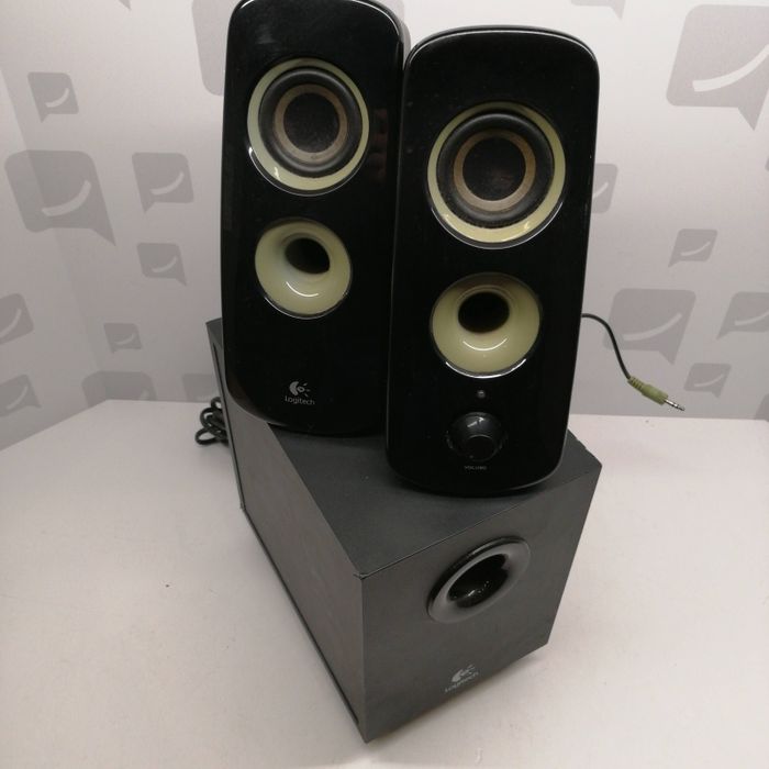 Colunas com subwoofer Logitech