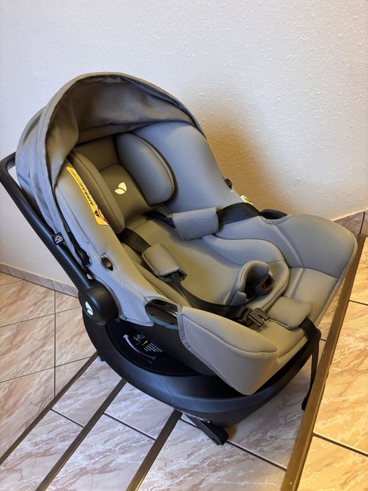 Fotelik Joie i-Snug 2 z obrotową bazą