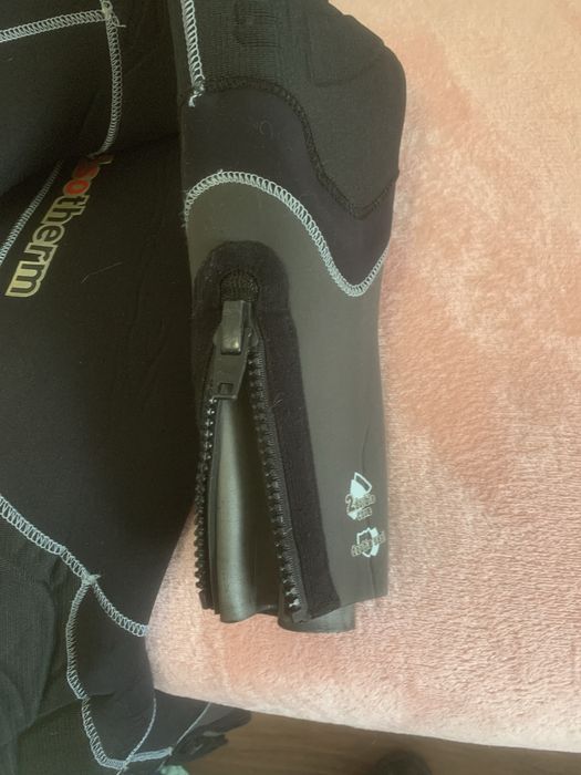 Fato semi-seco Mares Isotherm 6.5mm XS