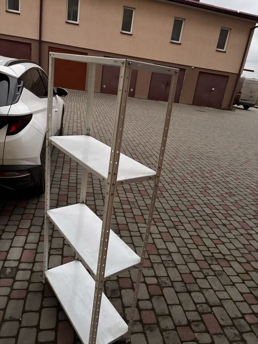 Продам стелажі металеві