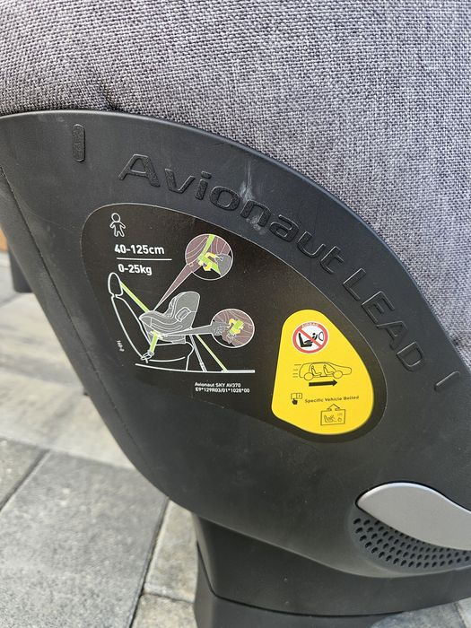 Fotelik Avionaut Lead I RWF idealny