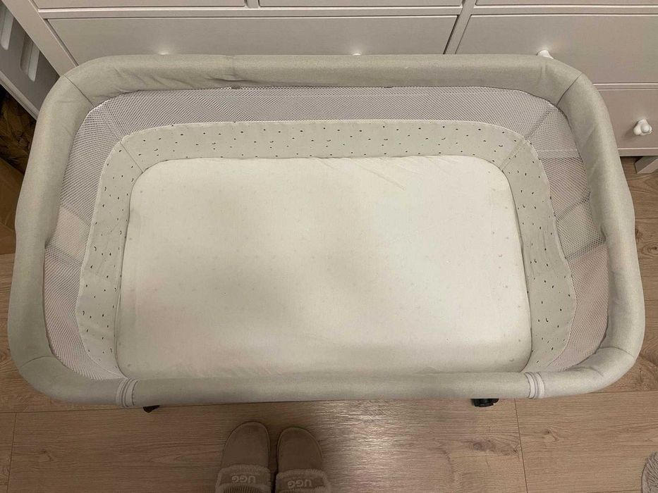 Łóżeczko dostawne