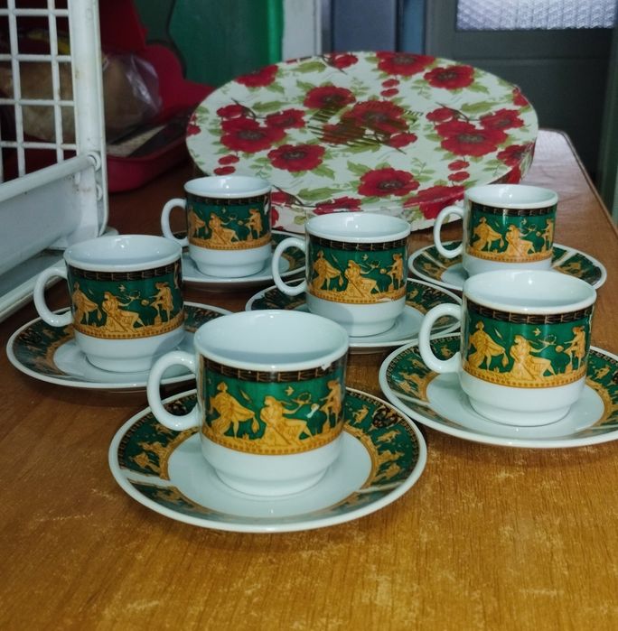 Вишуканий кавовий сервіз у грецькому стилі (6 персон)