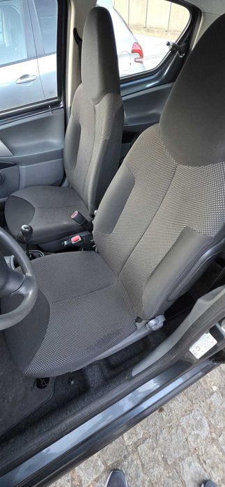 Automóvel  Toyota