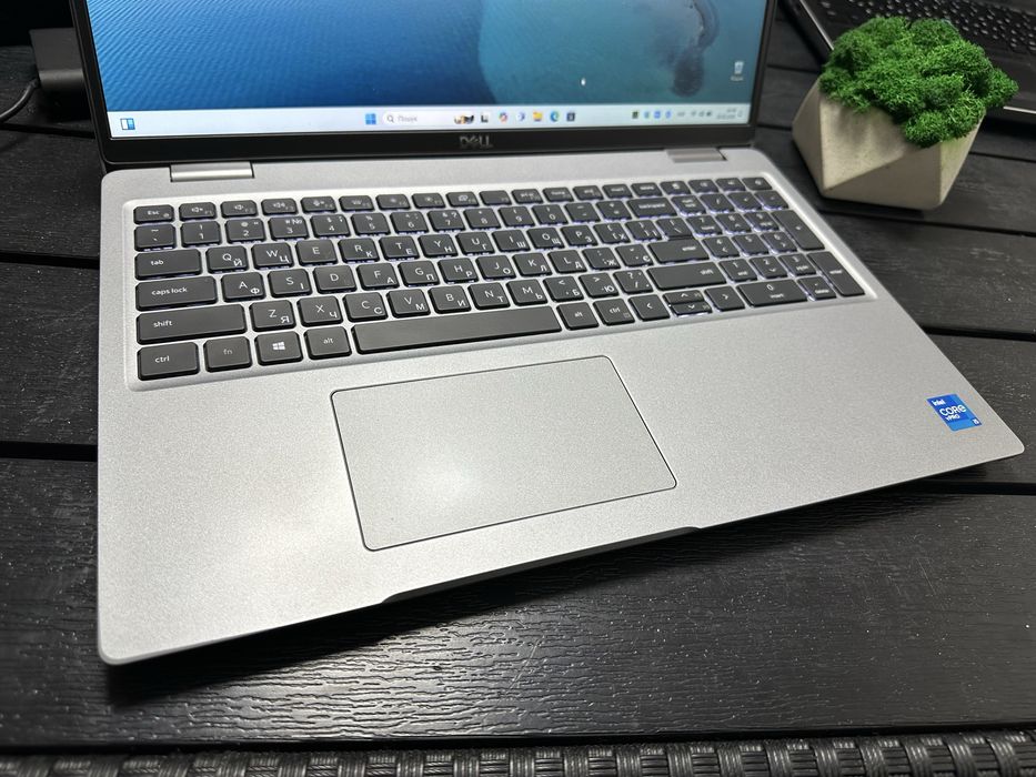 Dell Precision3560 15,6FHD IPS|i5-1145G7|16Gb|512Gb|IrisXE+NVIDIA T500