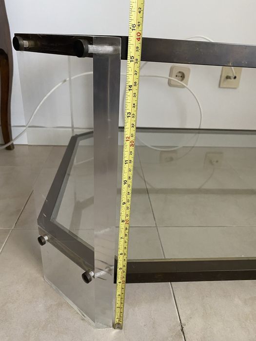 Mesa de centro, toda em vidro