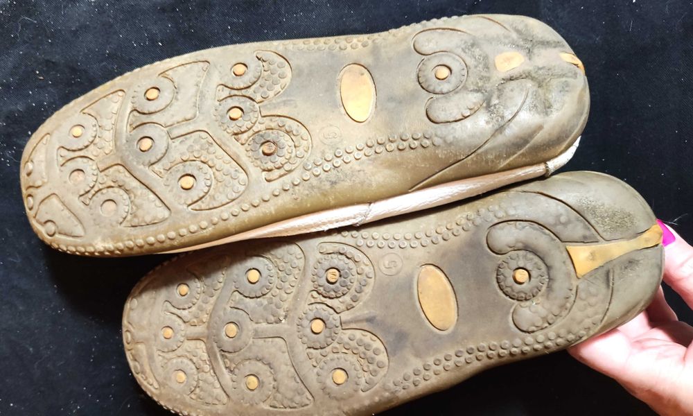 Białe ażurowe buty na rzepy Dr Lightfoot 38 znoszone sandały vintage