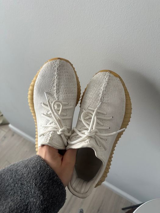 yeezy boost sneakers white
