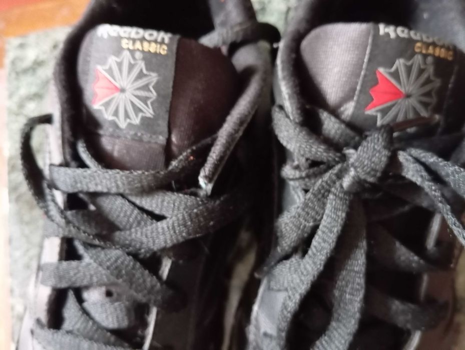 Buty Reebok Classic, czarne, roz. Eur 34