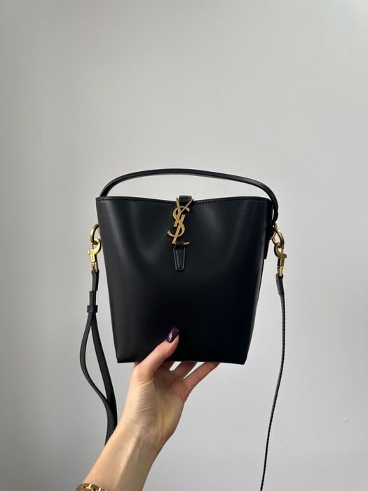 Сумка YSL Yves Saint Laurent Medium Le 37 Shiny Bucket чорна,коричнева