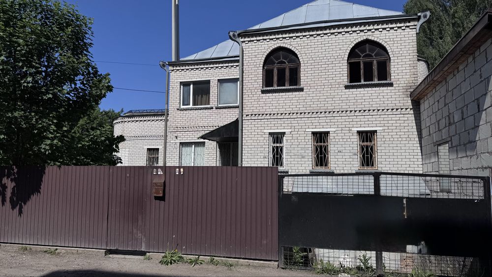 Продаж будинку в Гатному біля ЖК Family! 15 соток!  Київ 5х! Одеське шосе  500 метрів! Без комісії!