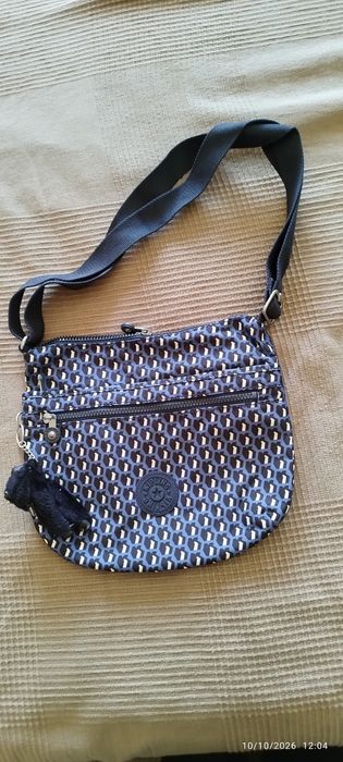 Diversas malas tiracolo Kipling Novas