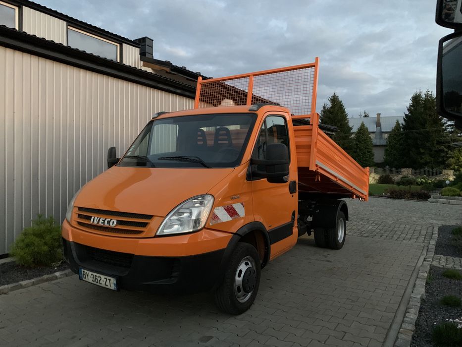 Zabudowa wywrotka na auto dostawcze kiper skrzynia transit